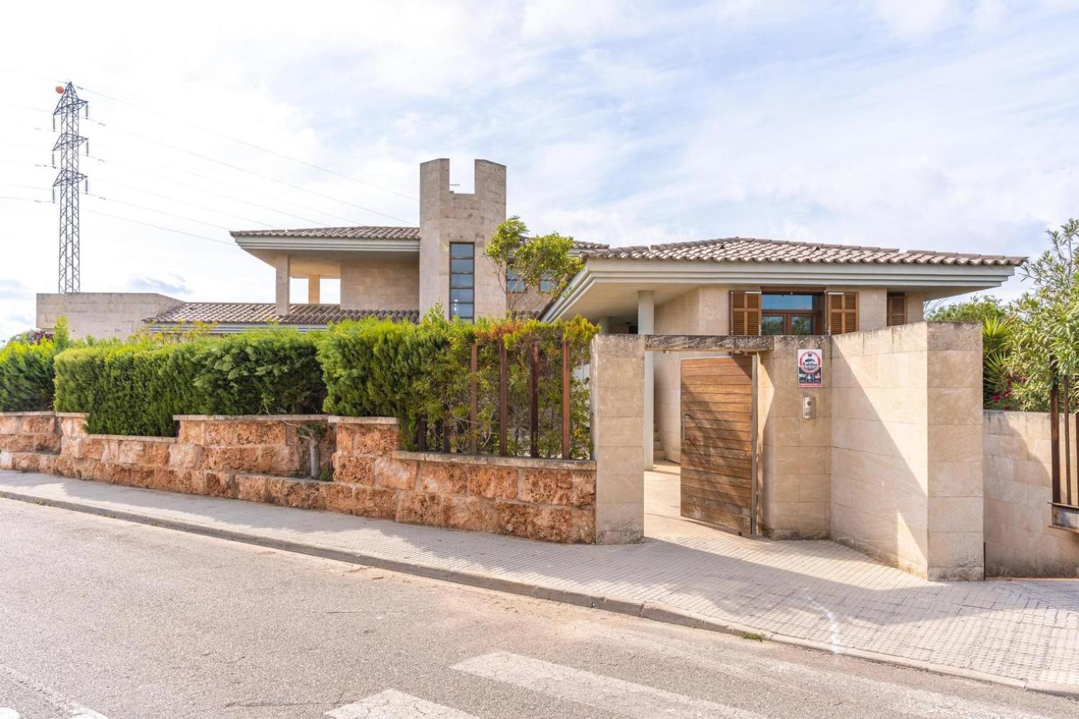 Villa de lujo con piscina, jacuzzi, jardín y terraza Marratxí Exterior foto