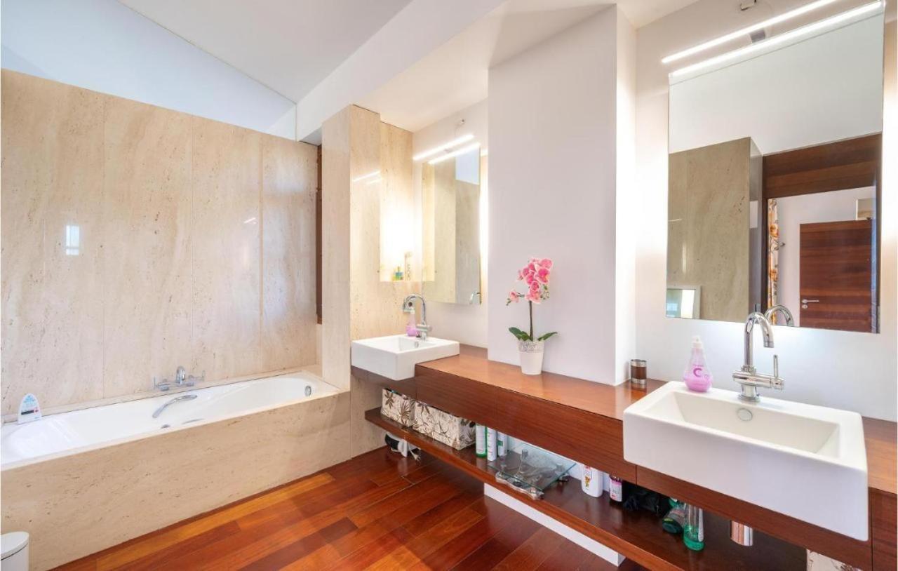 Villa de lujo con piscina, jacuzzi, jardín y terraza Marratxí Exterior foto